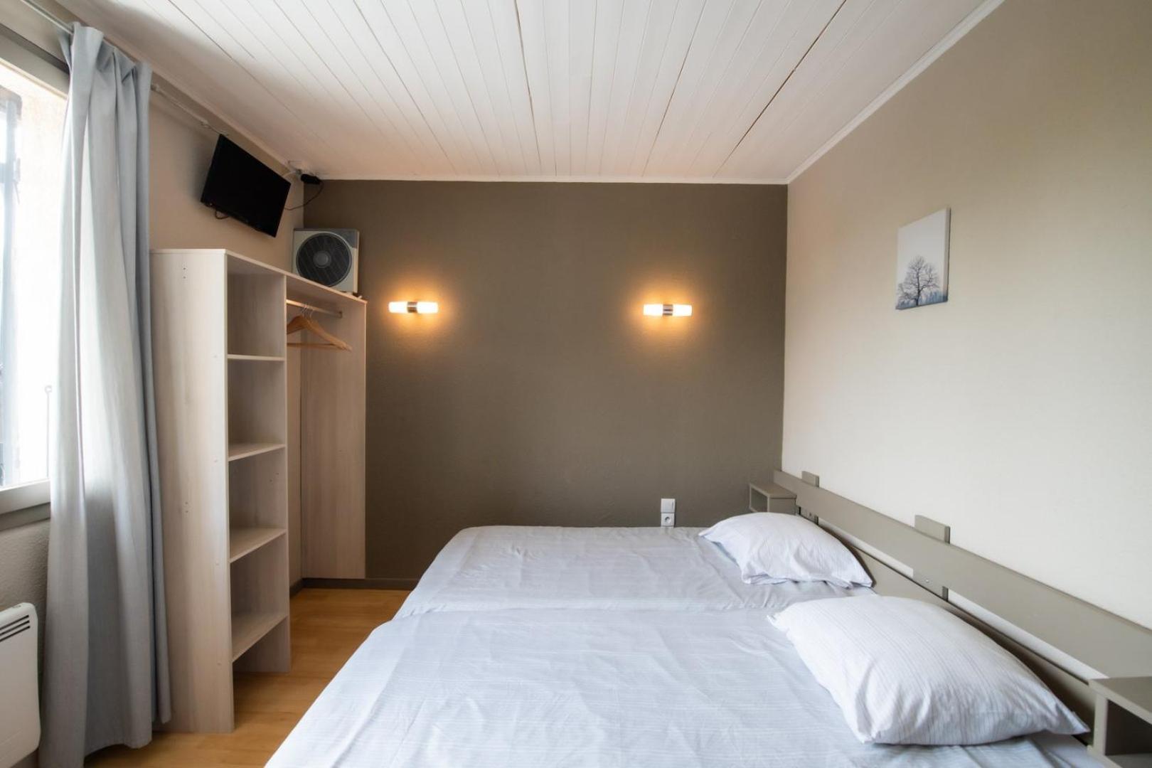Chez Jostel - Chambre 1 Genay  Exteriér fotografie